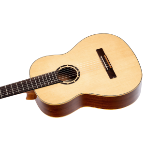 ORTEGA R121G chitarra classica