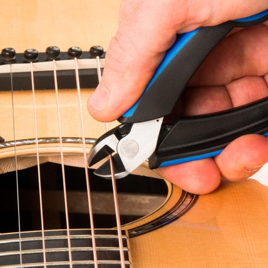 MusicNomad GRIP Cutter - Premium String Cutter Sheath MN226