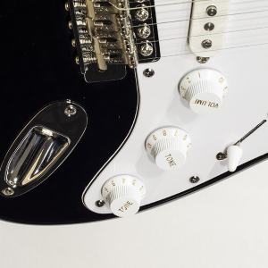 TOKAI Traditional Strato Style SSS Black AST52 BB/M