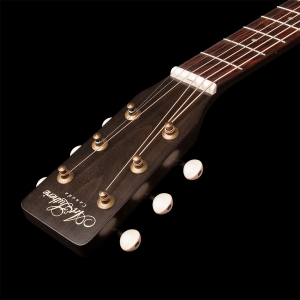 ART AND LUTHERIE Chitarra Acustica Americana Cutaway Faded