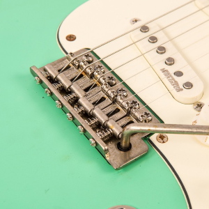 VINTAGE Chitarra Elettrica V6 Icon Distressed Ventura Verde