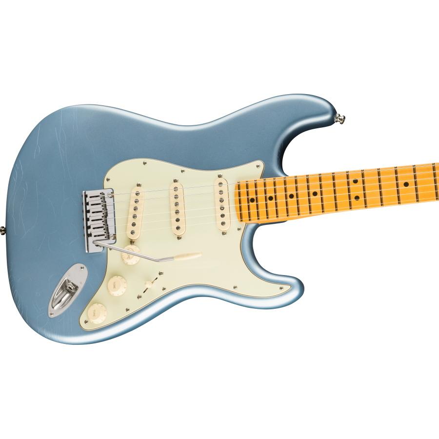 FENDER Limited American Ultra Luxe '60s Stratocaster Blue
