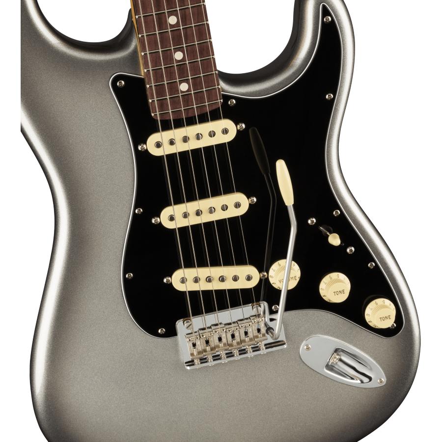 FENDER American Professional II Stratocaster AM PRO II STRAT RW MERC